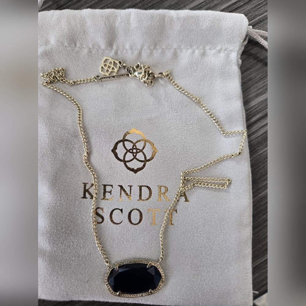 Kendra Scott Dylan necklace